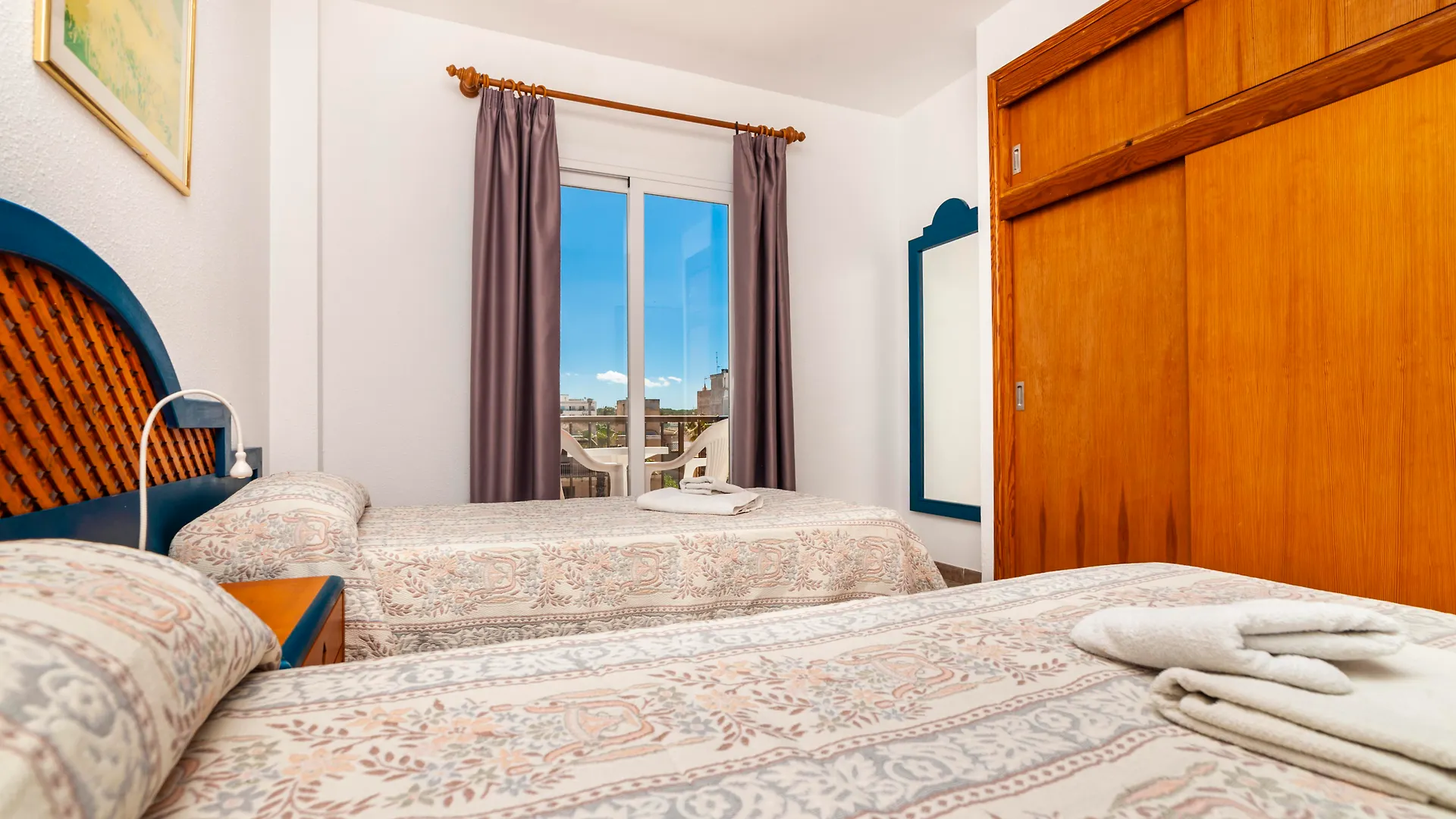 Apts. Charly'S كان بيكافورت فندق