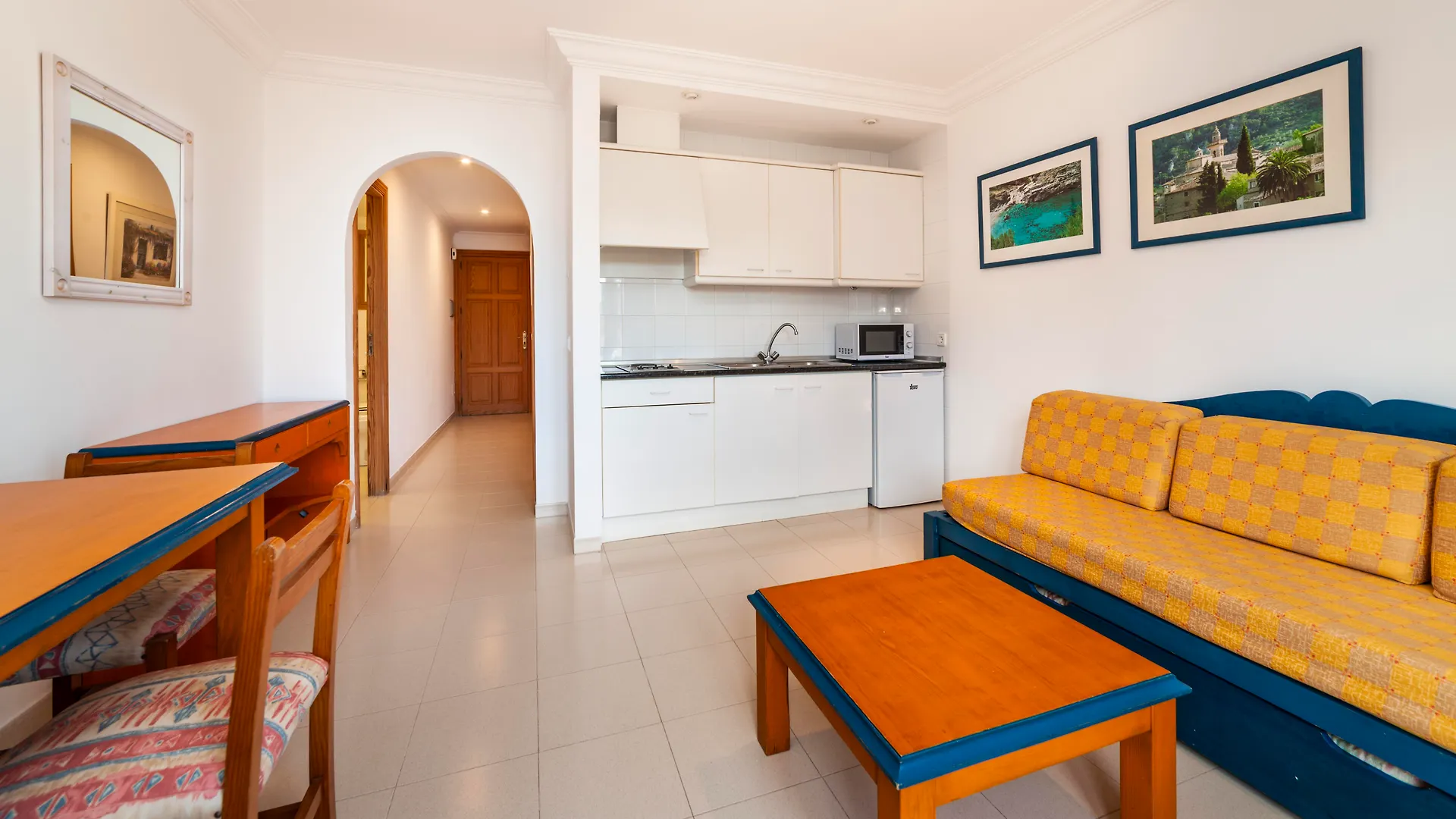 Apts. Charly'S Can Picafort  5*, Can Picafort (Mallorca) Spain